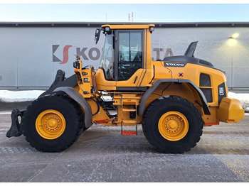 Колесен товарач VOLVO L70H