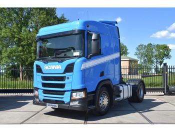 Влекач SCANIA R 450
