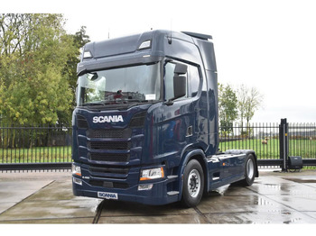 Влекач SCANIA S 450