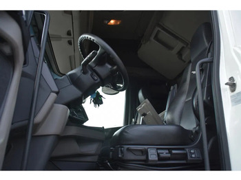 Влекач Scania S410 NGS 4x2EB MEGA 95 cm or 103 cm driving height - RETARDER - 817 TKM - FULL AIR - PARK. AIRCO - LEATHER SEATS - 2 x FUEL TANK: снимка 4