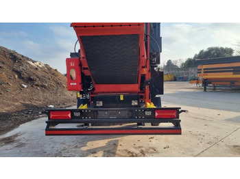Дробилка за дървесина Morbark WH2400XP: снимка 4
