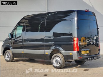 Товарен бус Mercedes-Benz Sprinter 317 CDI Automaat L2H2 170PK Airco Camera MBUX Euro6 L2 12m3 Airco: снимка 2