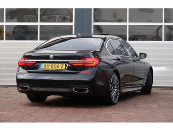 Седан BMW 7 Serie 740Ld xDrive High Executive M-PAKKET/ MASSAGE/ PANO/ DEALER OND/ VOL!: снимка 4