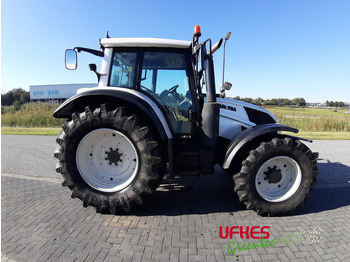 Трактор Valtra N143 Direct TwinTrac: снимка 3