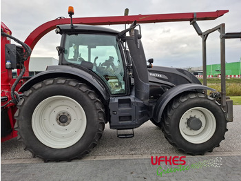 Трактор Valtra T 234 Direct TwinTrac: снимка 3