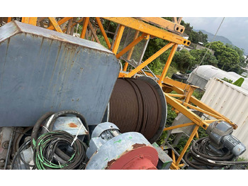 Кулокран XCMG Official Second Hand Tower Crane 20ton XL6025-20 Luffing Tower Crane Price: снимка 3