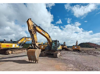 Верижен багер XCMG XE215DA hot sale used excavator hydraulic 21ton price: снимка 2 Верижен багер XCMG XE215DA hot sale used excavator hydraulic 21ton price: снимка 2