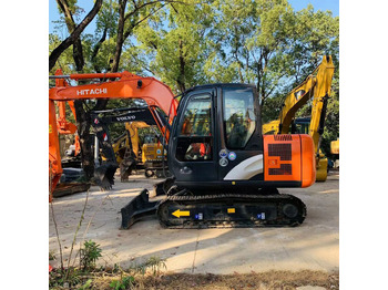 Верижен багер Hitachi 6 ton Mini Excavator ZX60 Excellent Condition: снимка 4