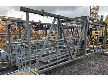 Строително оборудване LIEBHERR