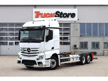 Контейнеровоз/ Сменна каросерия камион MERCEDES-BENZ Actros 2546