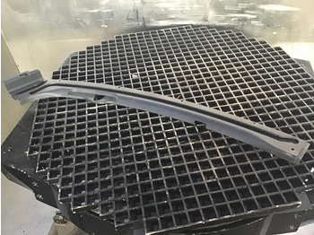 Каросерия и екстериор LIEBHERR