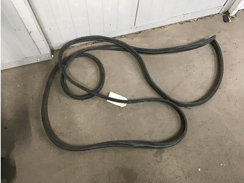 Кабина и интериор LIEBHERR