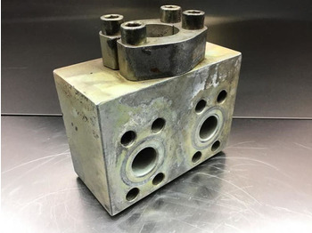 Двигател и части LIEBHERR