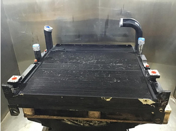 Радиатор LIEBHERR