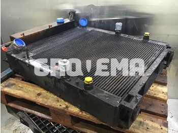 Радиатор LIEBHERR