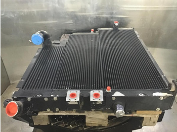 Радиатор LIEBHERR