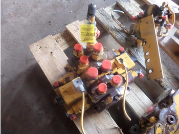 Хидравлика LIEBHERR