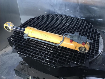 Хидравличен цилиндър LIEBHERR