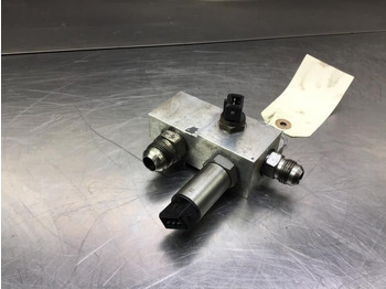 Двигател и части LIEBHERR