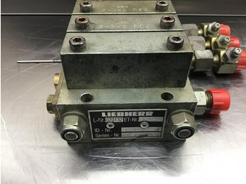 Хидравлика Liebherr Distribution Block: снимка 3