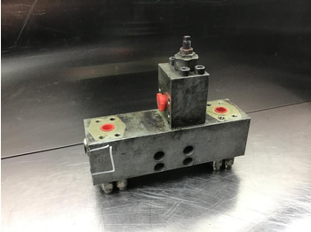 Хидравлика LIEBHERR