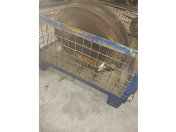 Двигател и части LIEBHERR