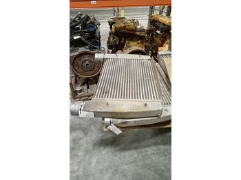 Интеркулер LIEBHERR