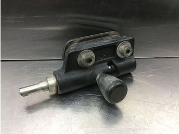 Каросерия и екстериор LIEBHERR