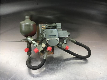 Хидравлика LIEBHERR