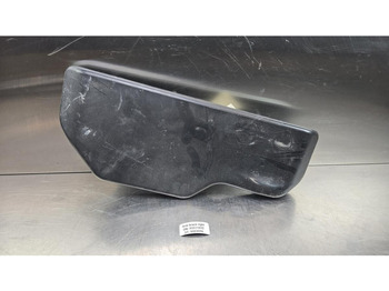 Кабина и интериор LIEBHERR