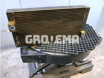 Маслен охладител LIEBHERR