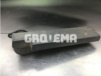 Кабина и интериор LIEBHERR