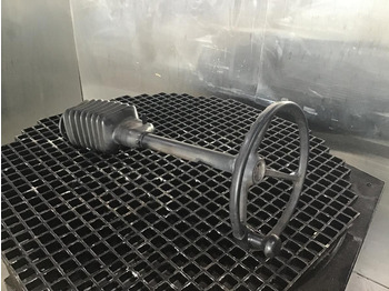 Кормилна колона LIEBHERR