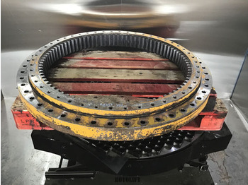 Резервни части LIEBHERR