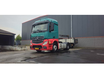 Влекач MERCEDES-BENZ Actros 1845