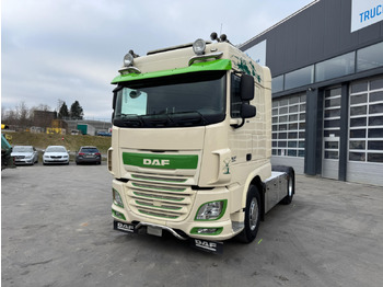 Влекач DAF XF 460