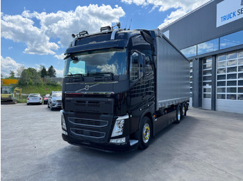Камион с брезент VOLVO FH 540