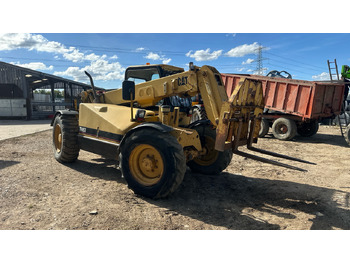 Телескопичен товарач CATERPILLAR TH