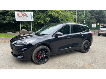 Хечбек Ford Kuga 2.5 PHEV Black Package Edition CVT: снимка 2