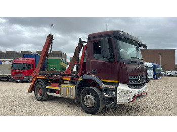 Мултилифт за контейнери камион MERCEDES-BENZ Arocs