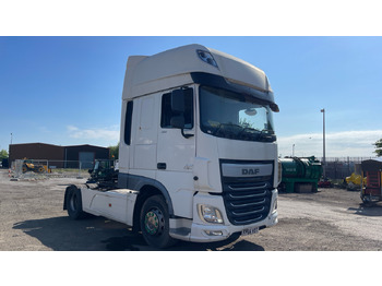 Влекач DAF XF 460
