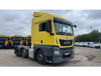 Влекач MAN TGX 26.500