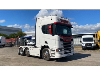 Влекач SCANIA R 580