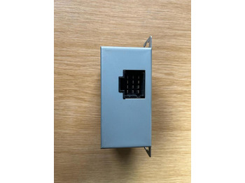 Блок за управление за Камион MAN BLAUPUNKT Audio Verstärker 7 607 273 007: снимка 4