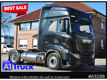 Влекач IVECO Stralis