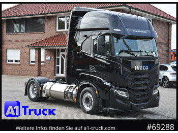 Влекач IVECO Stralis