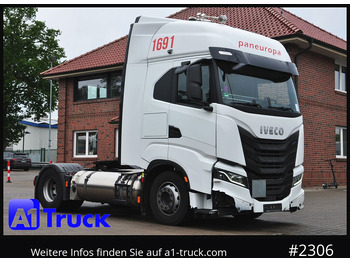 Влекач IVECO Stralis
