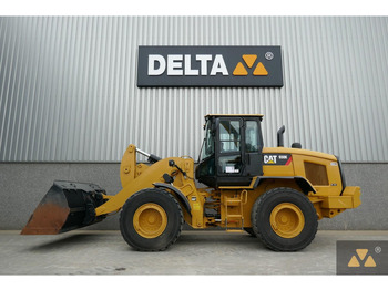Колесен товарач CATERPILLAR 938K