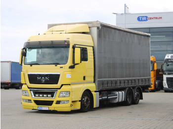 Камион с брезент MAN TGX 24.440