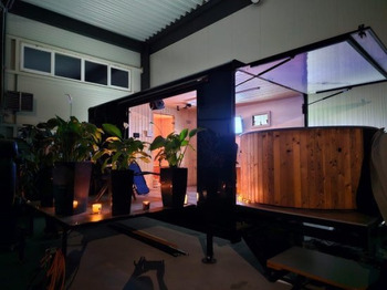 Нови Каравана Izabella Wellnessanhänger mit Sauna und Whirlpool, Stromaggregat: снимка 2 Нови Каравана Izabella Wellnessanhänger mit Sauna und Whirlpool, Stromaggregat: снимка 2